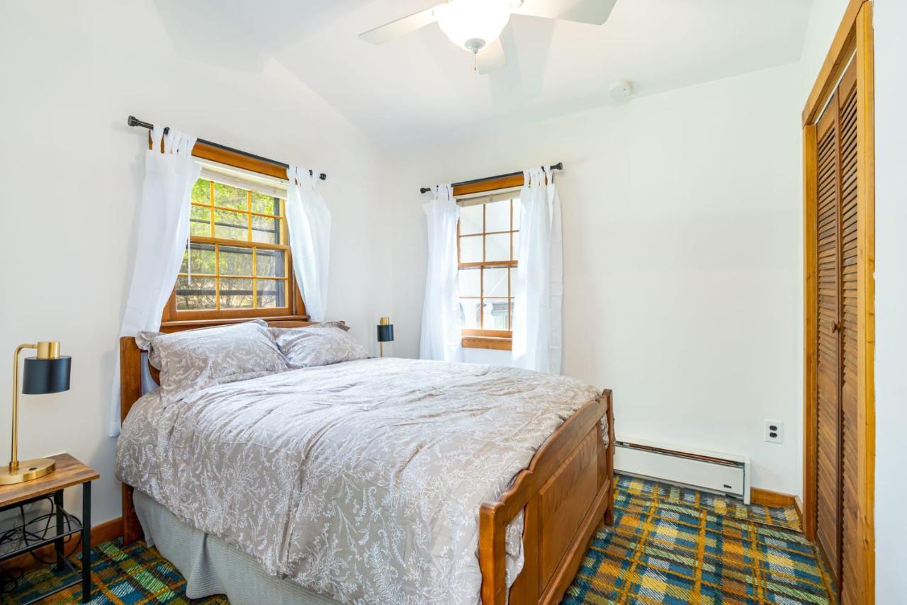 River Access Cabin With Hot Tub, Fire Pit, & Wifi! Morton Grove Exterior foto